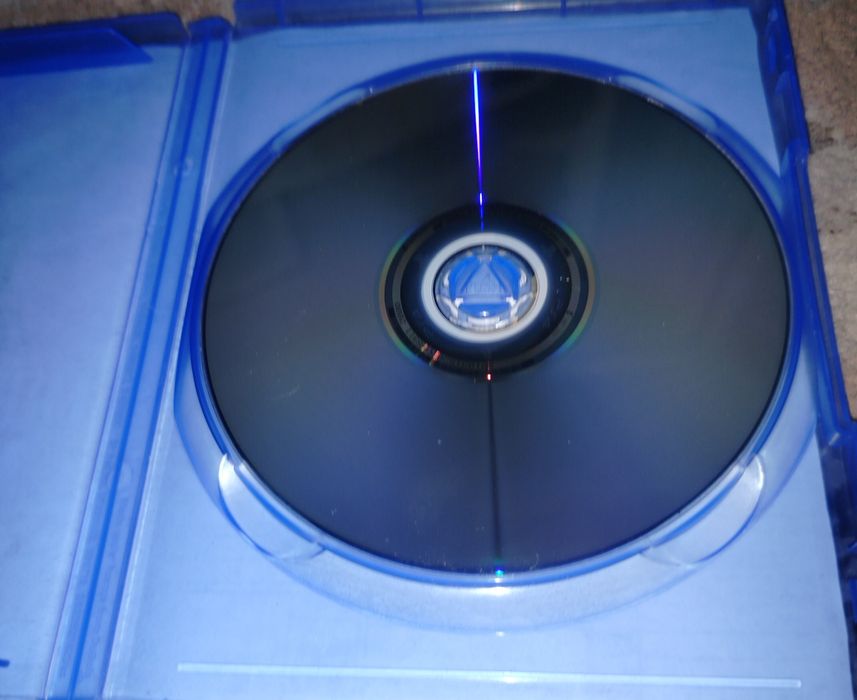 Продам диск  Mortal Kombat 11 ps4