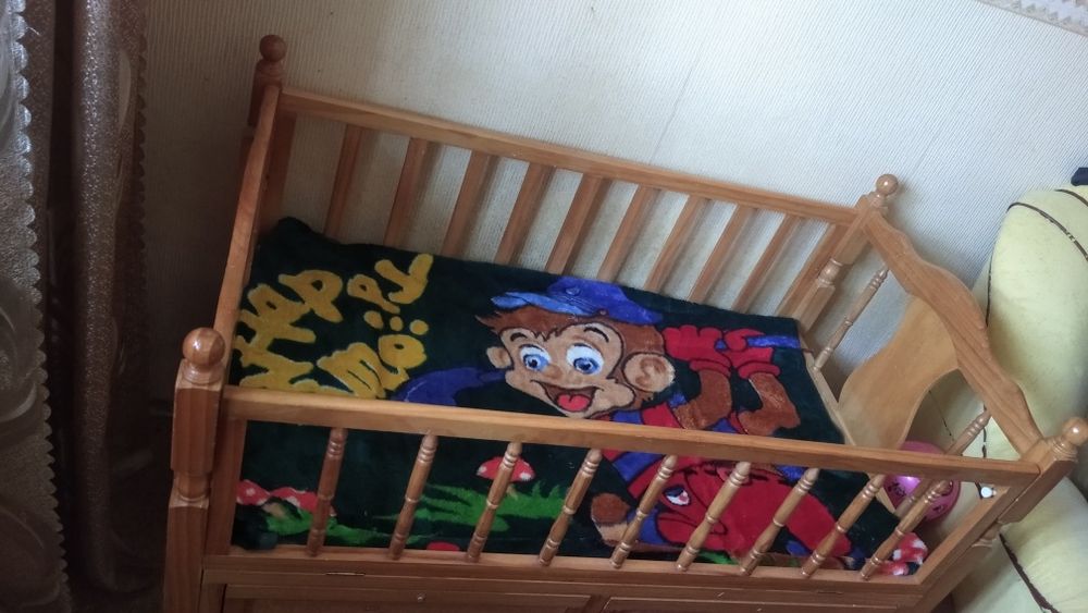 Кроватка детская