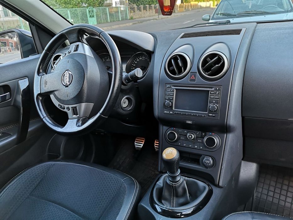Nissan Qashqai +2