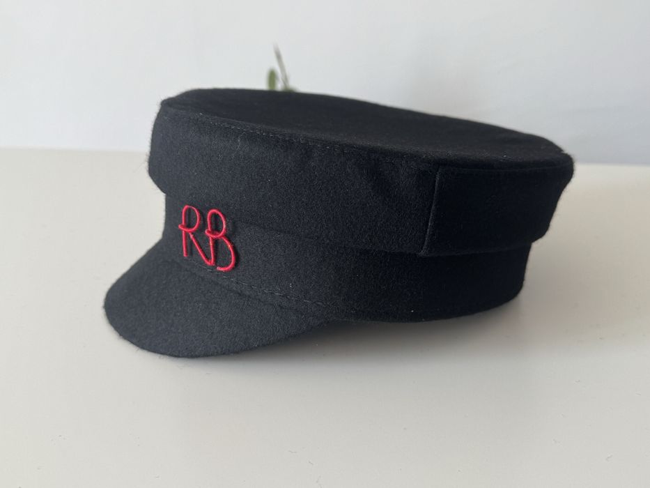 RB Шапки Ruslan Baginskiy