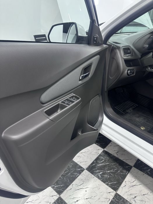 Shevrolet cobalt 2025 метан бор