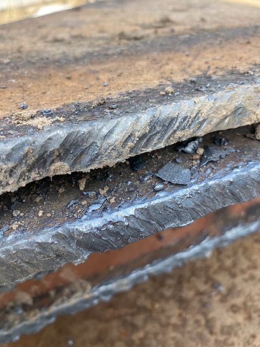 Продам листы толшина 10