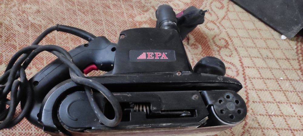 Продается шлефмашинка для шлифовки дерева и других поверхностей