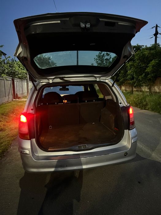 Opel astra 1.9 hatchback