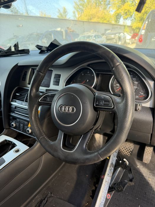 Оригинален Кожен Волан с Пера, Еърбег и Километраж за Audi Q7 4L Фейслифт (2010-2015)