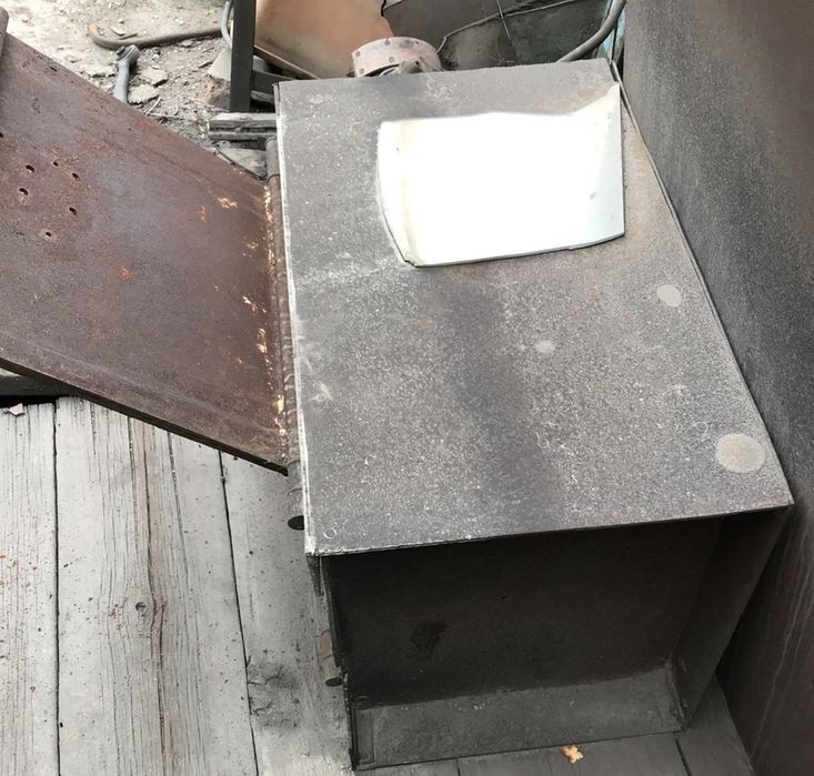 Продам сейф