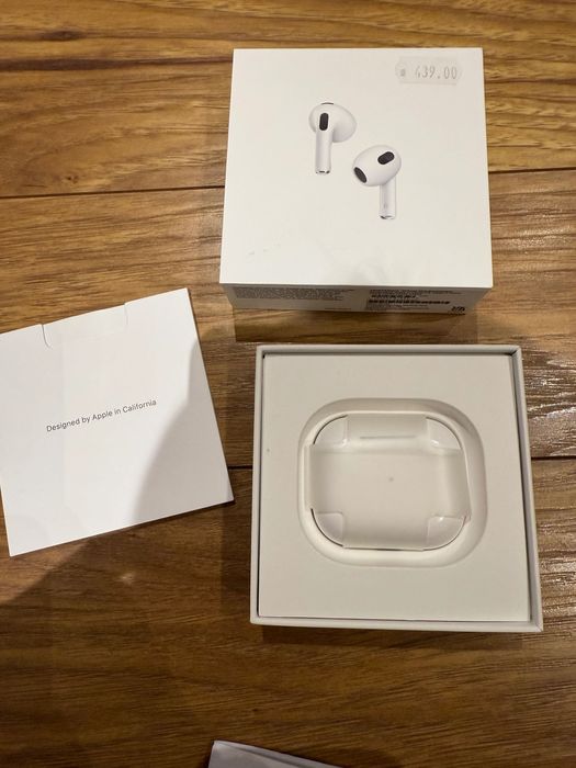 Слушалки Apple AirPods (3-то поколение) оригинални