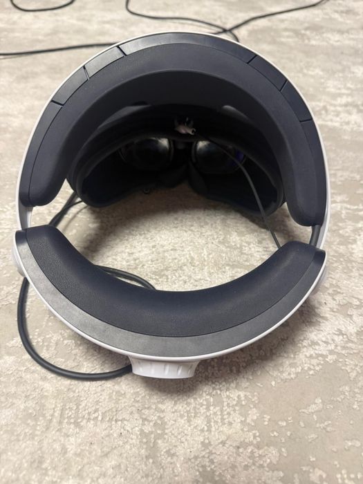 Vand PlayStation VR2 stare perfecta de functionare