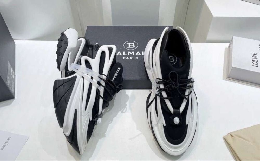 Vand Balmain toate marimile