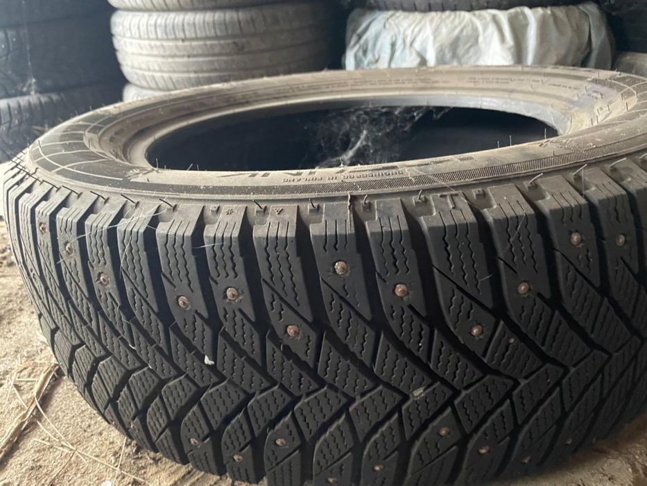 Продам шины 4 штуки