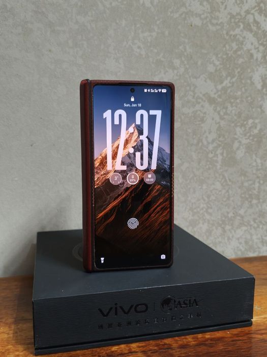 Vivo X Fold3 Pro 512GB в идеальном состоянии
