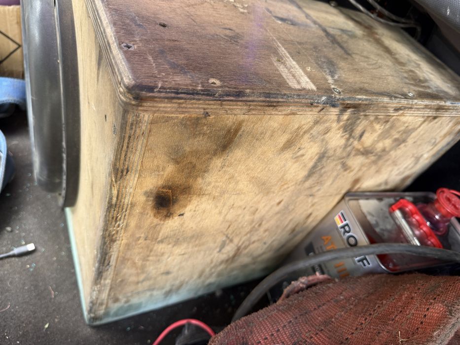 Продам самбуфер 12