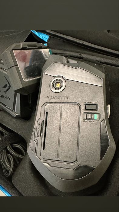 Mouse Gaming Wireless Gigabyte Aivia Uranium + GHOST Macro Station (Pachet Complet, Cutie + Husă)