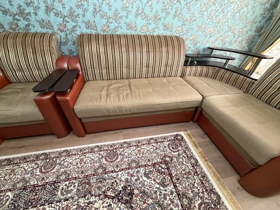 Продается угловой диван