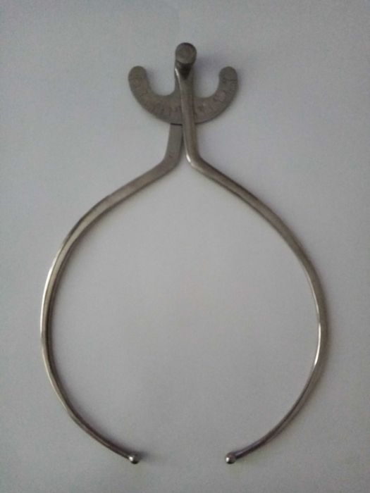 Стари медицински инструменти.