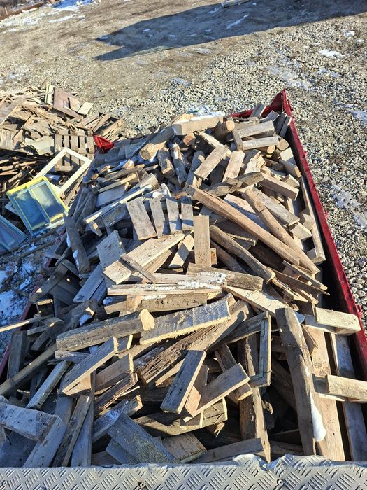 Lemn de foc  din demolarii si santiere
