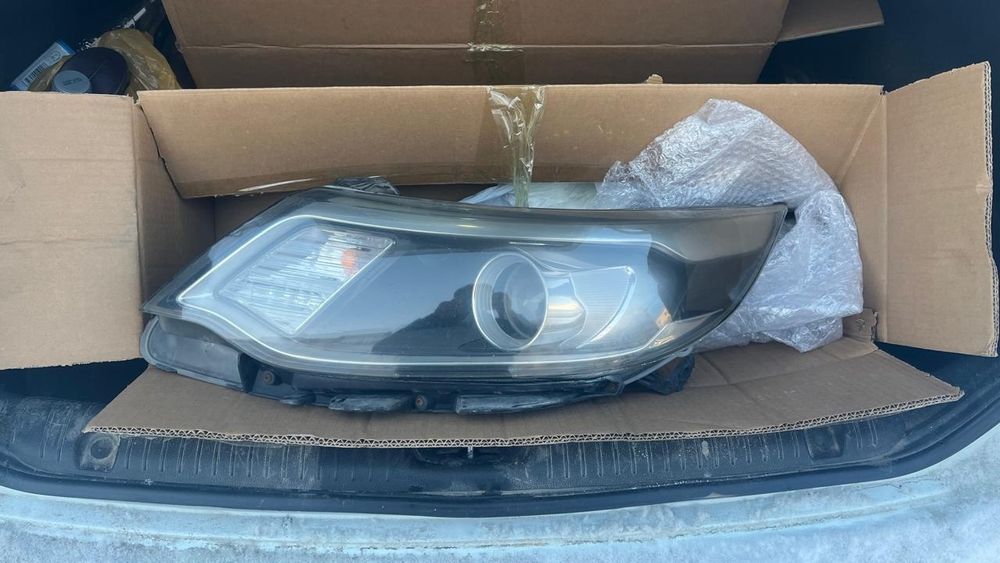 Фары на Kia Rio 2015