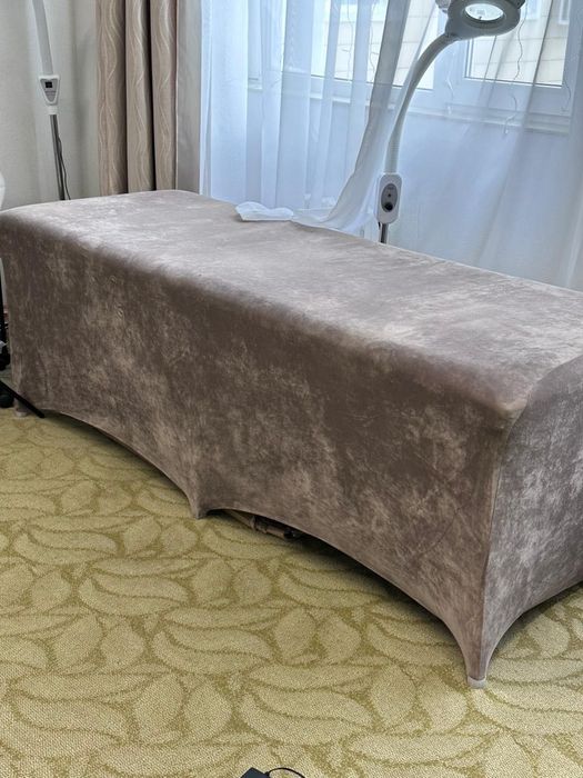 Продам чехлы на кушетку