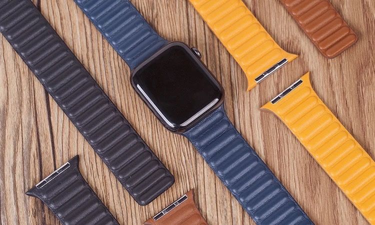 Кожена каишка с магнитно закопчаване за Apple Watch ULTRA/SE/10/9/8/7