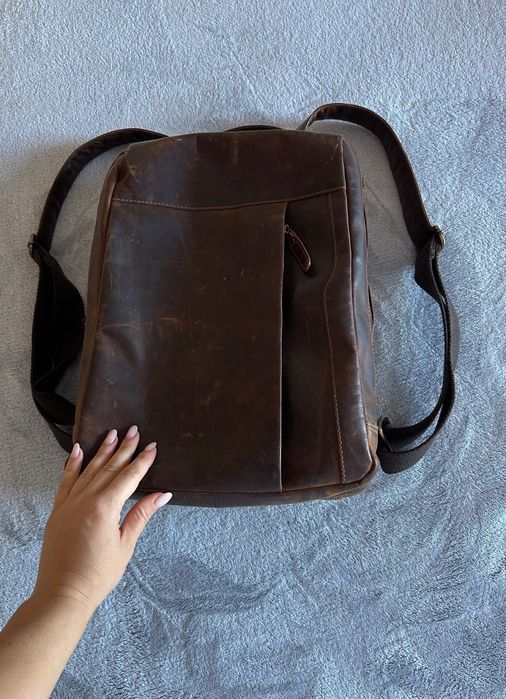 Rucsac din piele naturală