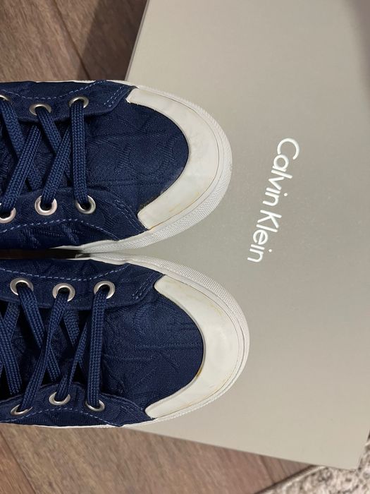 Кецове Calvin Klein