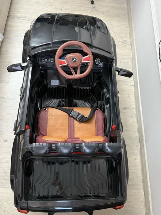 Продам детский автомобиль