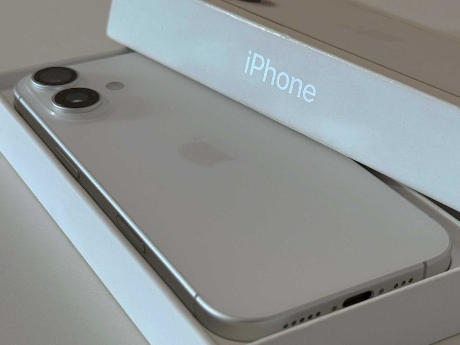 Бартер! Гаранция! Като НОВ! iPhone 17 White (Бял) 100% Батерия.