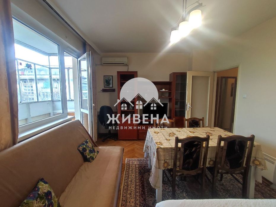 Дава се под наем Двустаен апартамент в Варна, Център - 40 кв.м за 307 € - Снимка #1