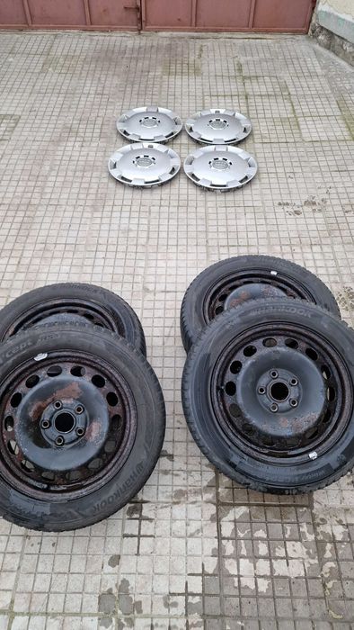 Метални джанти със зимни гуми Hankook 205 55 16