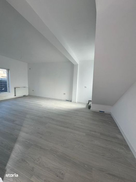 Casa/Vila/Ansamblu Rezidential/P+1+M/Id nr 11