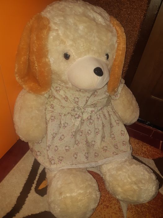 Vând mascotă cățeluș din pluș 100 cm