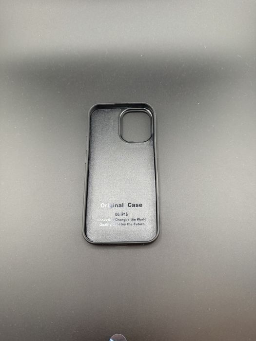 Husa Christian Louboutin