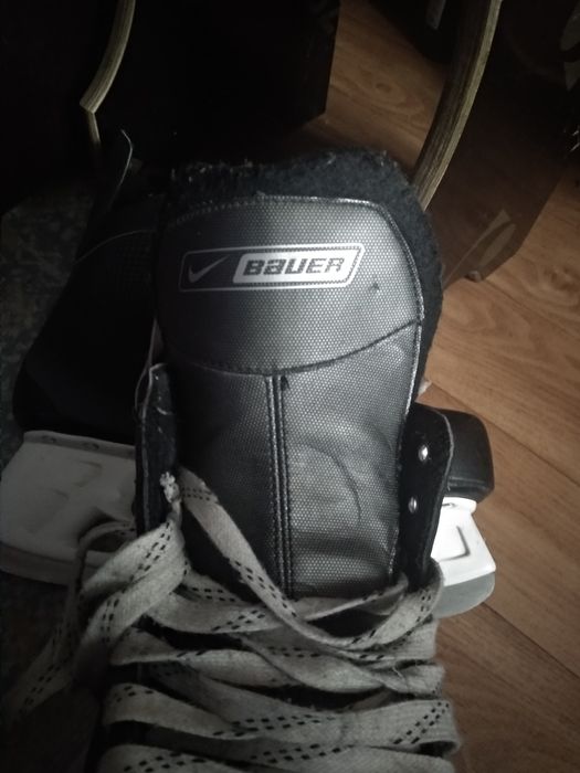 Коньки фирмы Nike Bauer