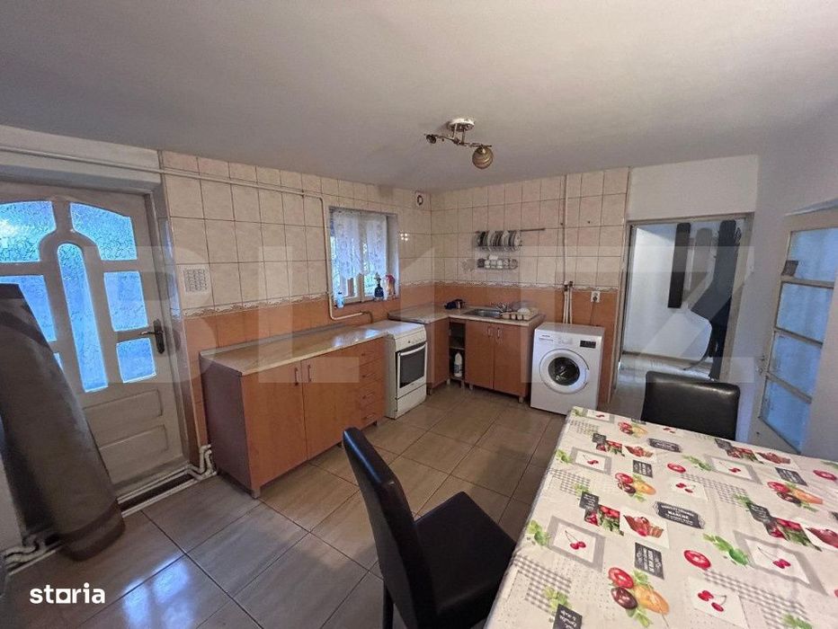 Casa cu 4 camere, cazare muncitori sau sediu firma,  cartierul Romanes
