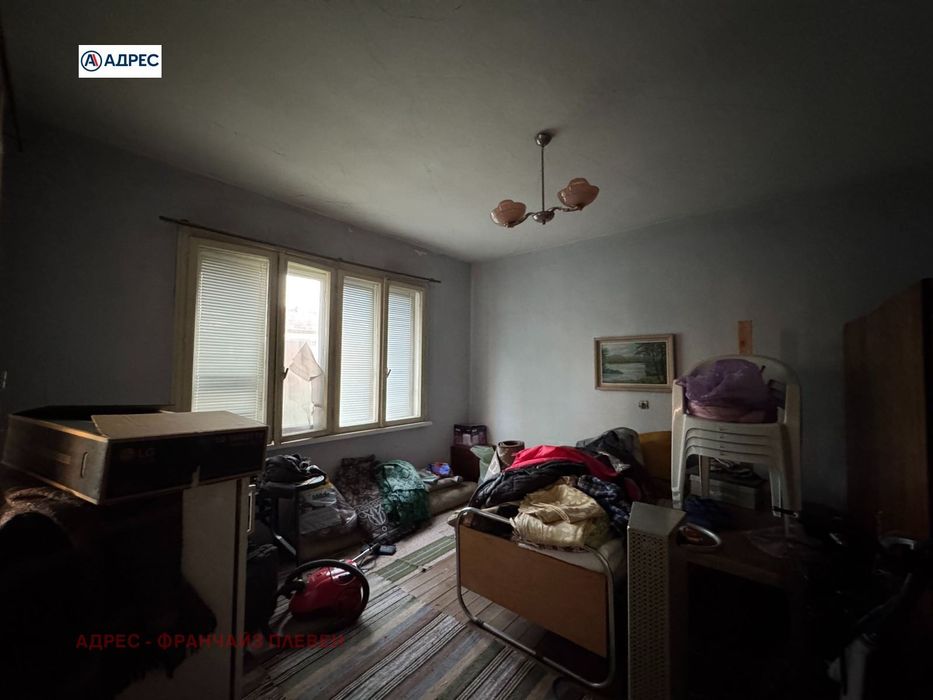 Къща в Враца, област-гр.Бяла Слатина площ 89 цена 75000