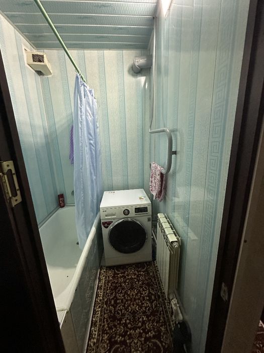 Продаëтся своя 3× квартира в Чирчике