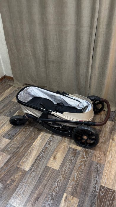 Продам коляску 2 в 1 в хорошем состоянии.
