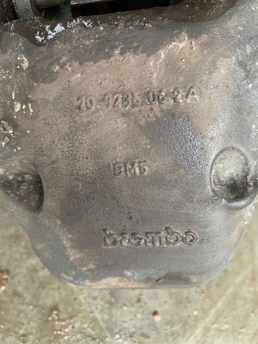 etieri fata Brembo Vw Touareg 7P 3.0 TDI 2011+/Cayenne