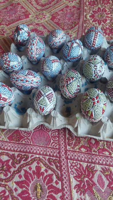 Vand oua încondeiate