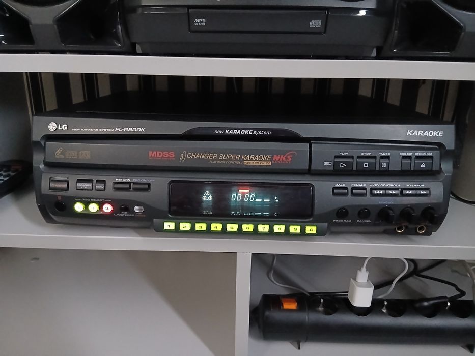 Продам Караоке Систему LG.