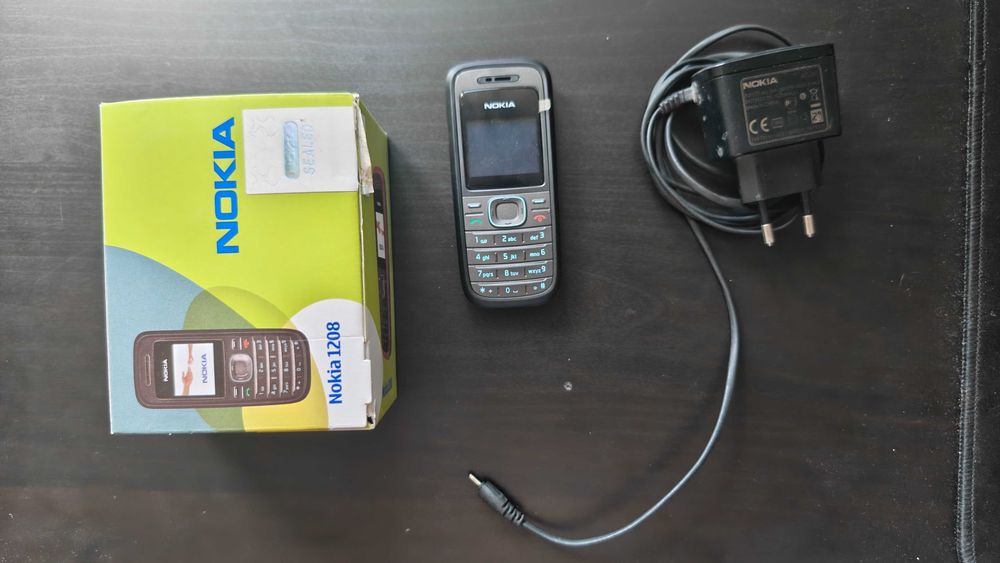 telefon Nokia 1208