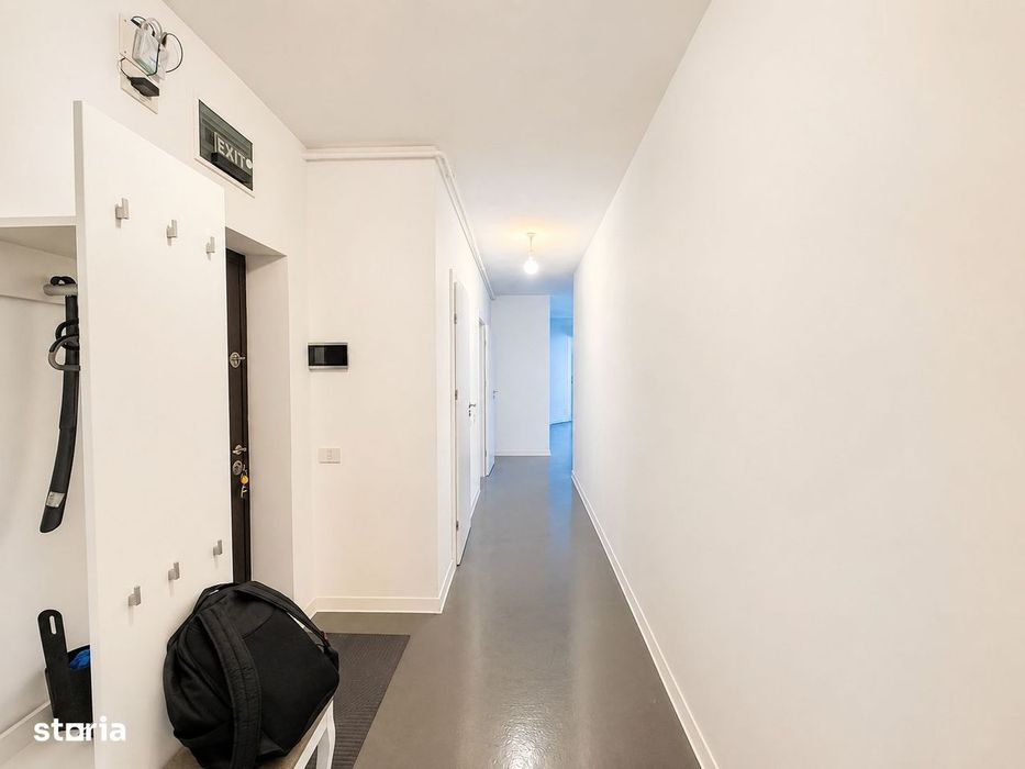 De vânzare apartament 3 camere, central