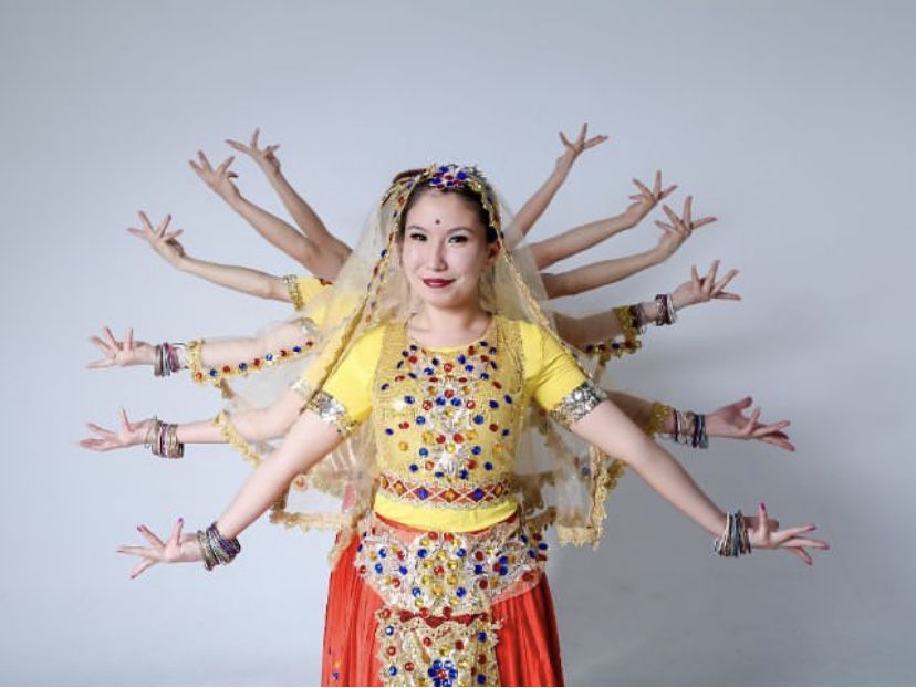 Индийские костюмы на прокат