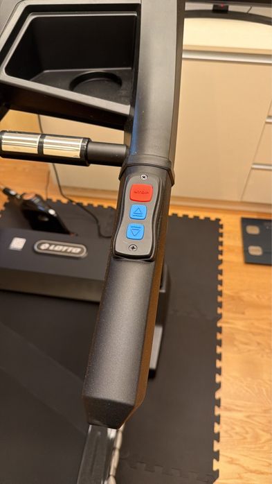 LOTTO FITNESS Smart Treadmill GRANDE 20 km / 4.0 HP