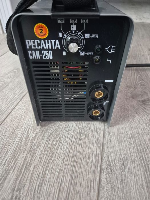 Два сварочных аппарата