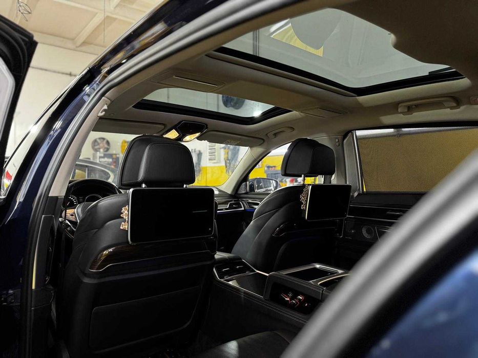 BMW 750 LD | 4 Locuri | Prezidential | Rate | BuyBack | GARANTIE !!! | MEGA FULL |