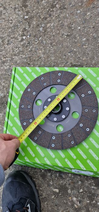 Disc ambreiaj tractor tractoare tip italian fiat goldoni etc pentru to