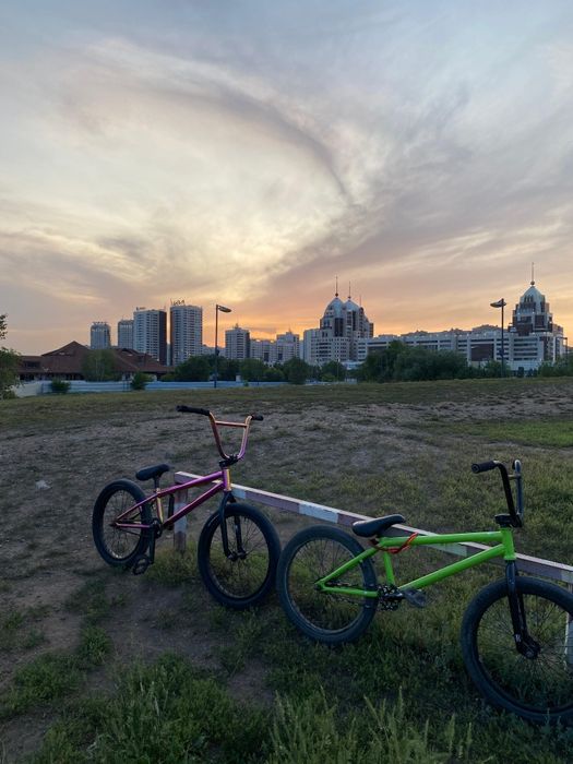 Продам велик сразу Два