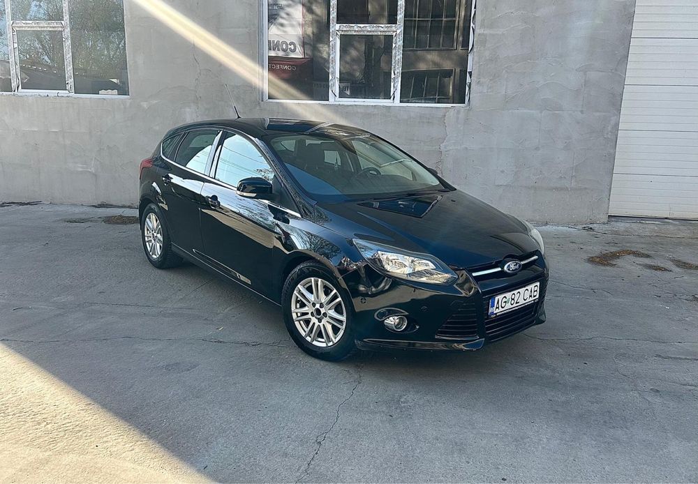 Ford Focus TITANIUM 1.0 ECO BOOST 2012