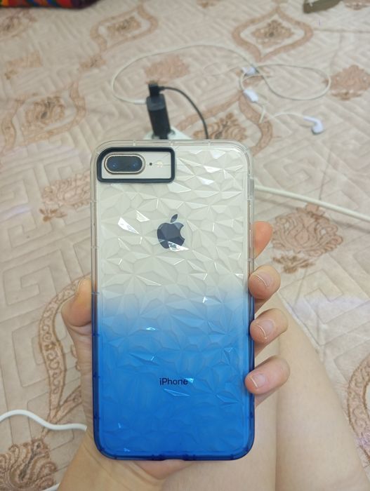 iphone 8 Plus сатылады